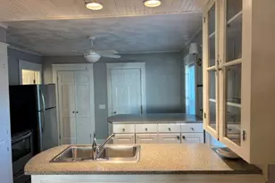 110 Laurens St, Cranston, RI 02910 - Photo 24