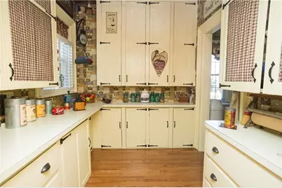 70 Woodland Road, Woonsocket, RI 02895 - Photo 6