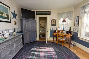 70 Woodland Rd, Woonsocket, RI 02895 - Photo 16
