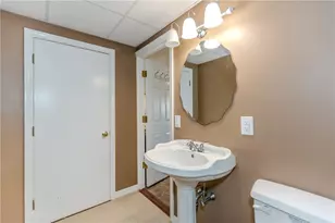 297 Tiffany Ave, Warwick, RI 02889 - Photo 22