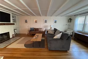 41 Dudley Ave, Newport, RI 02840 - Photo 8