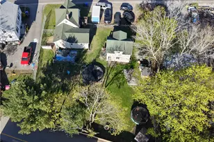 38 River St, West Warwick, RI 02893 - Photo 32