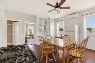 29 Prospect St, Bristol, RI 02809 - Photo 6