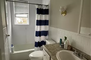 29 Prospect St, Bristol, RI 02809 - Photo 10