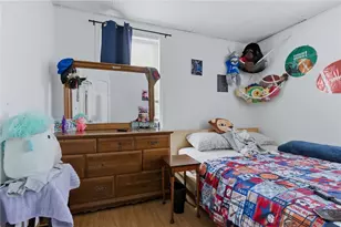 41 Utton Ave, Pawtucket, RI 02860 - Photo 10