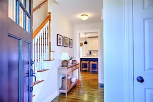 7 Court Ave, Barrington, RI 02806 - Photo 2