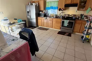 244 Sayles St, Providence, RI 02905 - Photo 10