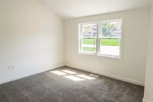 57 Lawton Brook Ln, Portsmouth, RI 02871 - Photo 16