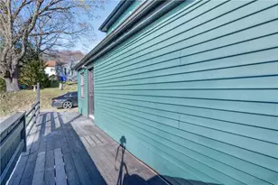 15 Baltimore St, Providence, RI 02909 - Photo 6