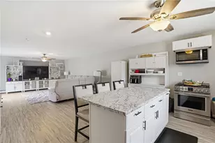 16 Brown St, North Providence, RI 02904 - Photo 2