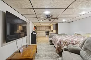 16 Brown St, North Providence, RI 02904 - Photo 16