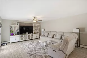 16 Brown St, North Providence, RI 02904 - Photo 4