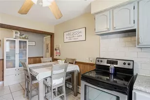 16 Brown St, North Providence, RI 02904 - Photo 22