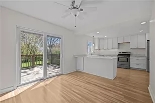 42 Westminster St, Westerly, RI 02891 - Photo 14
