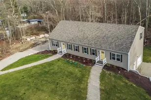 35 Glendale Ave, Tiverton, RI 02878 - Photo 38