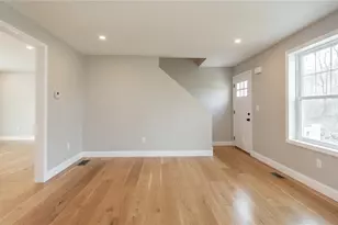 35 Glendale Ave, Tiverton, RI 02878 - Photo 12