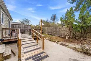 40 Shortway Dr, West Warwick, RI 02893 - Photo 4