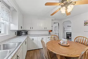 40 Shortway Dr, West Warwick, RI 02893 - Photo 18