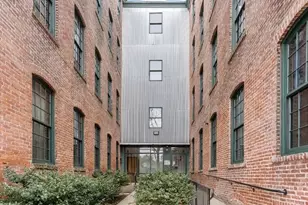 407 Pine St, Providence, RI 02903 - Photo 2