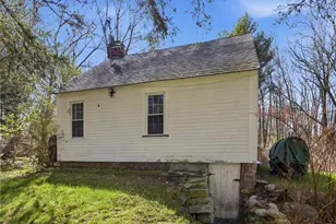 441 Franklin Rd, Coventry, RI 02816 - Photo 8