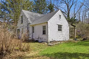 441 Franklin Rd, Coventry, RI 02816 - Photo 6