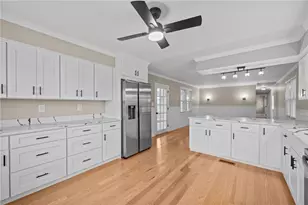 10 Ln D Ln, Coventry, RI 02816 - Photo 6