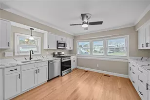 10 Ln D Ln, Coventry, RI 02816 - Photo 4