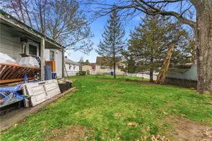 9 McGuire Rd, North Providence, RI 02904 - Photo 6