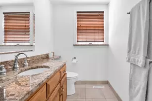 100 Joseph Ct, Warwick, RI 02886 - Photo 20