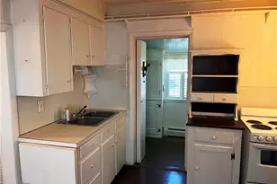 64 Woodhaven Rd, Pawtucket, RI 02861 - Photo 4