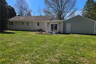 71 Kenyon Ave, South Kingstown, RI 02879 - Photo 30