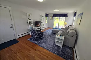 71 Kenyon Ave, South Kingstown, RI 02879 - Photo 6