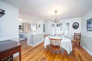 33 Pilgrim Dr, Warwick, RI 02888 - Photo 8