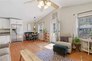 29 Morning Glory Rd, Cumberland, RI 02864 - Photo 4