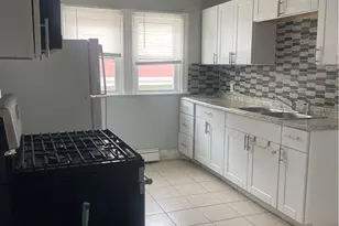 499 Potters Ave, Providence, RI 02907 - Photo 12