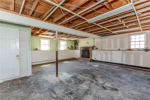39 Francis Rd, Glocester, RI 02857 - Photo 32