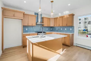 263 Warren Ave, East Providence, RI 02914 - Photo 14