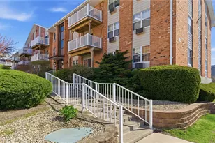 43 Bullocks Point Ave, East Providence, RI 02915 - Photo 2