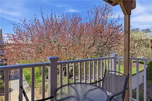 43 Bullocks Point Ave, East Providence, RI 02915 - Photo 18