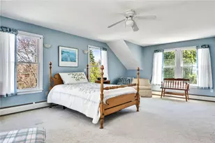 110 Houston Ave, Narragansett, RI 02882 - Photo 18