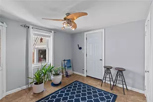 19 Annette Ave, Pawtucket, RI 02861 - Photo 14