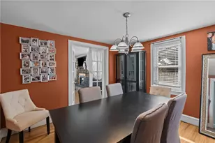 19 Annette Ave, Pawtucket, RI 02861 - Photo 6