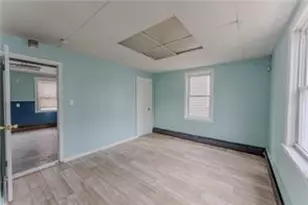 190 Manton Ave, Providence, RI 02909 - Photo 4