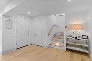 93 Riverside Dr, South Kingstown, RI 02879 - Photo 10