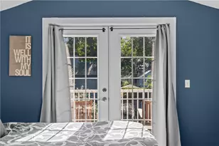 8 Johnson Ct, Newport, RI 02840 - Photo 34