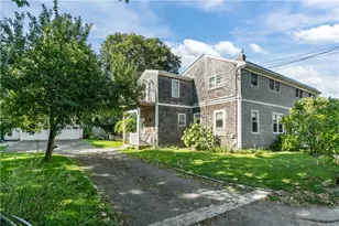 8 Johnson Ct, Newport, RI 02840 - Photo 1