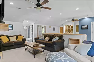 8 Johnson Ct, Newport, RI 02840 - Photo 42