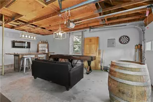 8 Johnson Ct, Newport, RI 02840 - Photo 44