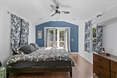 8 Johnson Court, Newport, RI 02840 - Photo 32