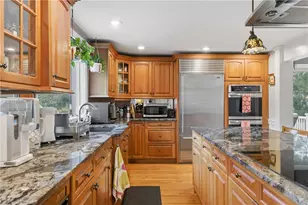 17 Morpheus Dr, Cumberland, RI 02864 - Photo 12